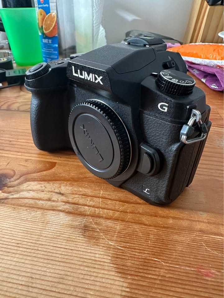 Lumix G85 Camera with Lenses - photo 2