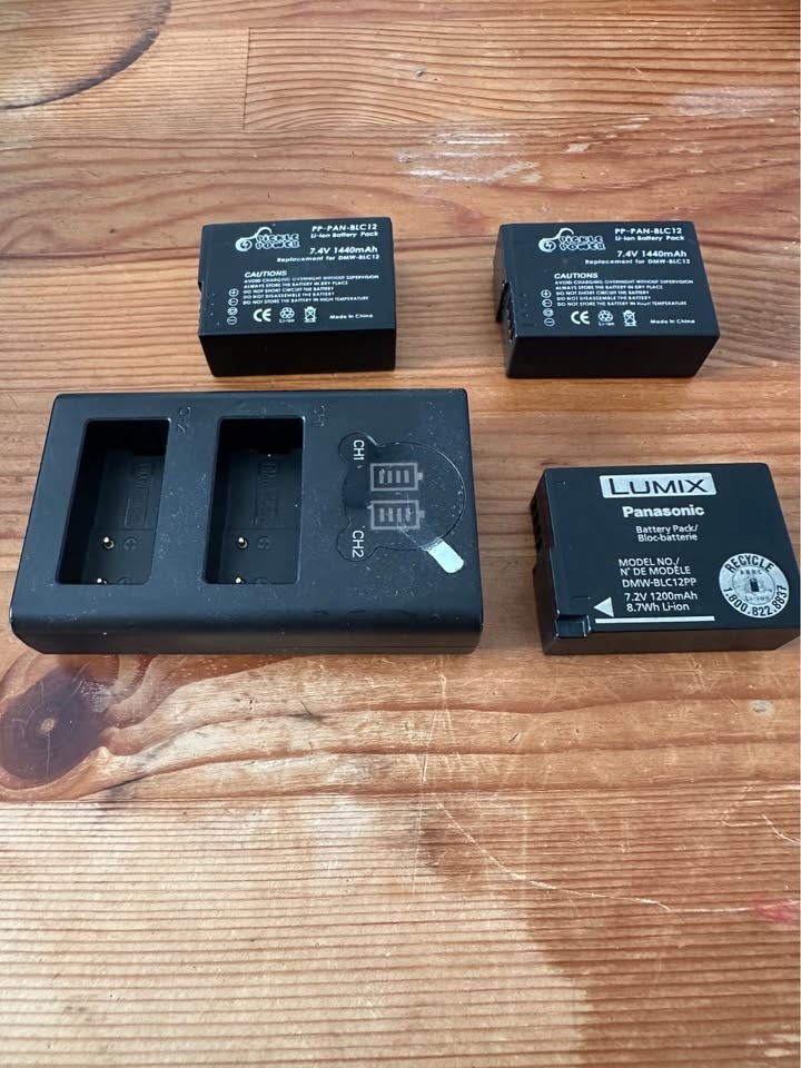 Lumix G85 Camera with Lenses - photo 4