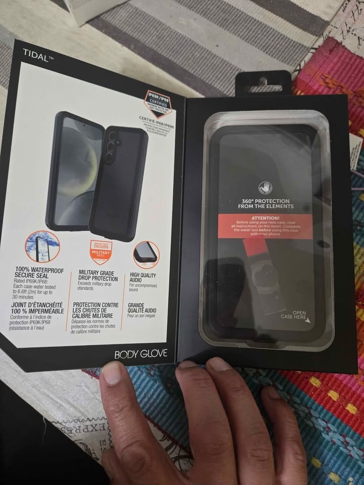 Galaxy S24 Waterproof Cover - Still Available - photo 3