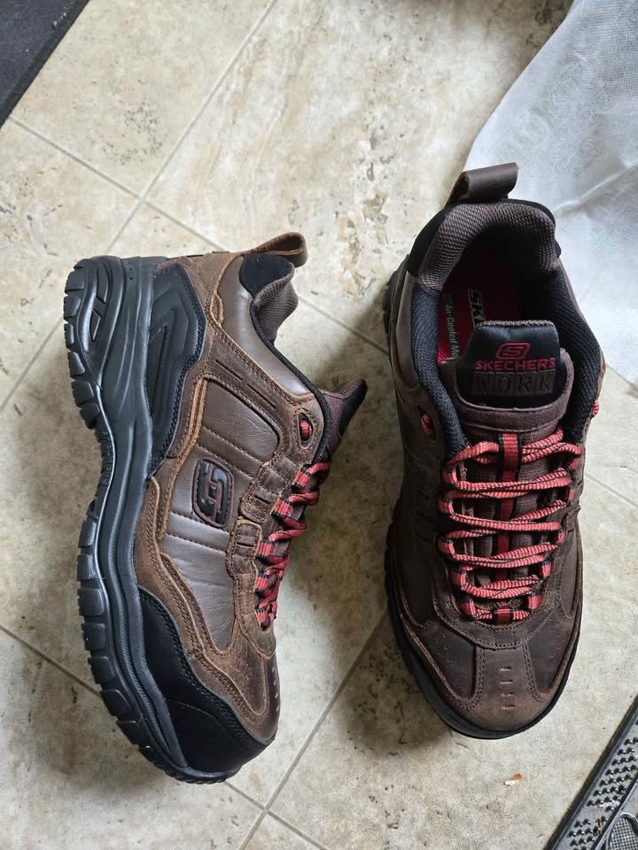 Men's Work Shoes Size 10 - photo 3