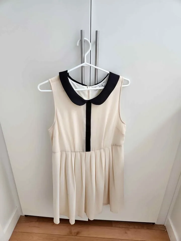 Forever 21 Peter Pan Collar Dress - Size Large thumbnail