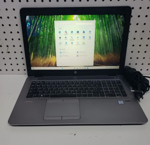 HP ELITEBOOK 850 G4 Core i7 8GB RAM 128GB SSD + 750GB HDD Touch