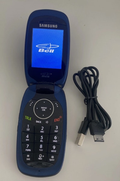 Vintage Samsung SPH-M510 Flip Phone Sealed - photo 2
