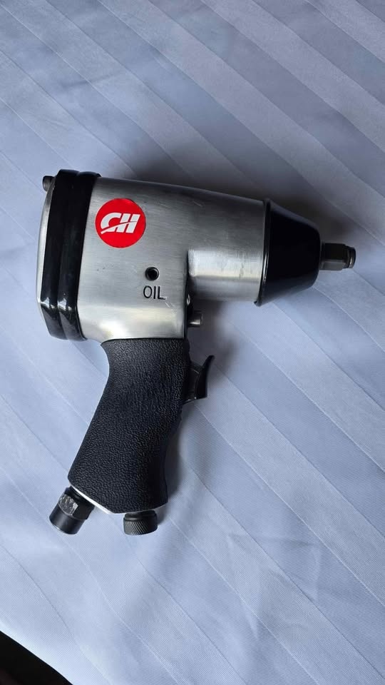 Campbell Hausfeld TLX102 1/2" Air Impact Wrench