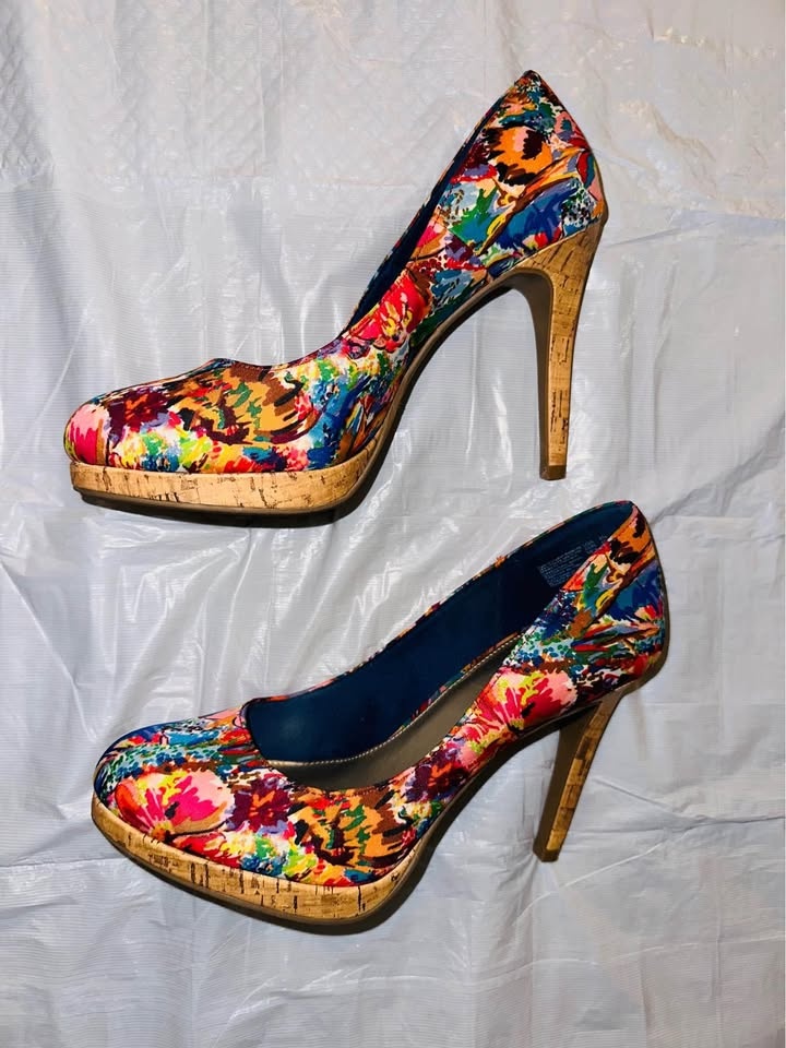 High Heels Size 8 1/2 - photo 2