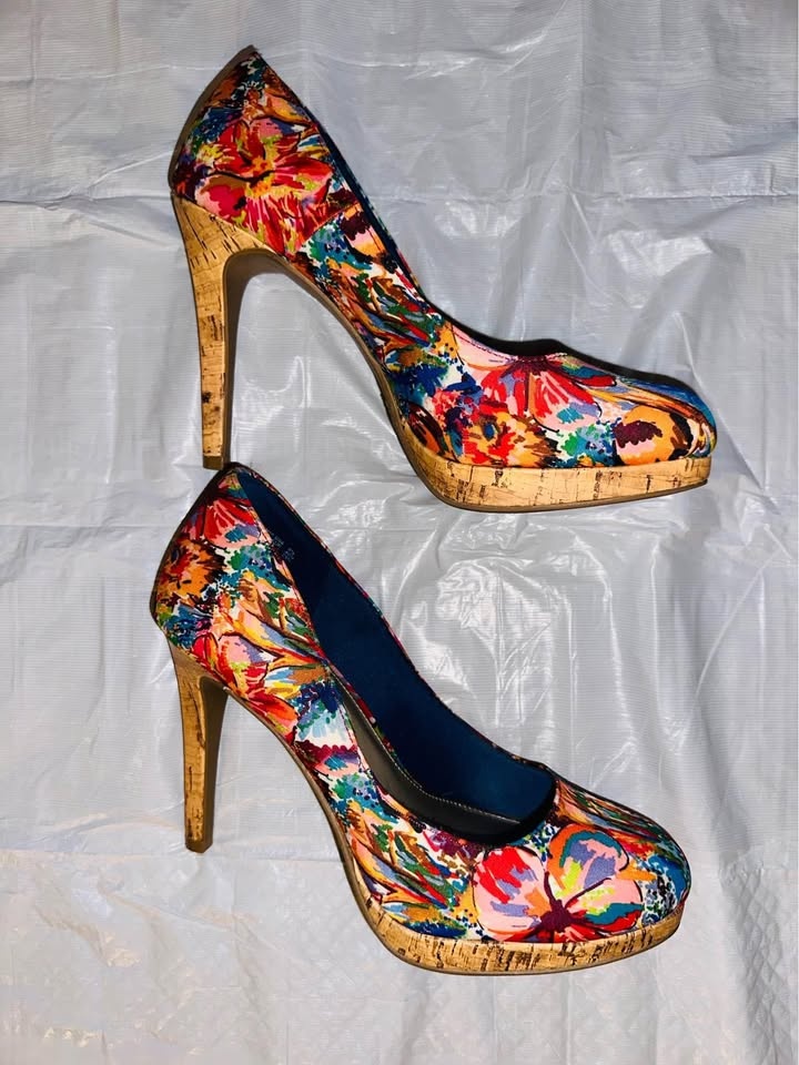 High Heels Size 8 1/2 - photo 3
