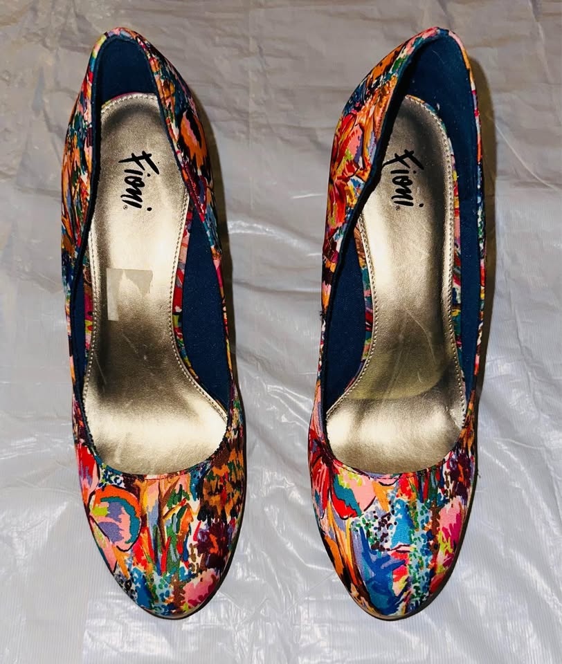 High Heels Size 8 1/2 - photo 4
