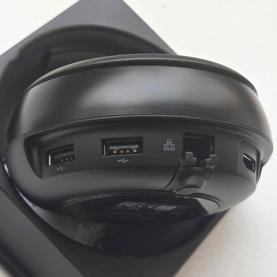 Samsung DeX Station EE-MG950 - photo 3