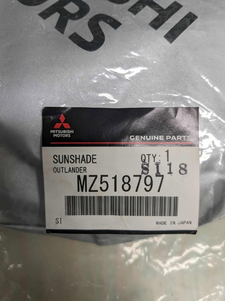 OEM Mitsubishi Outlander 2022+ Sun Shades - photo 5