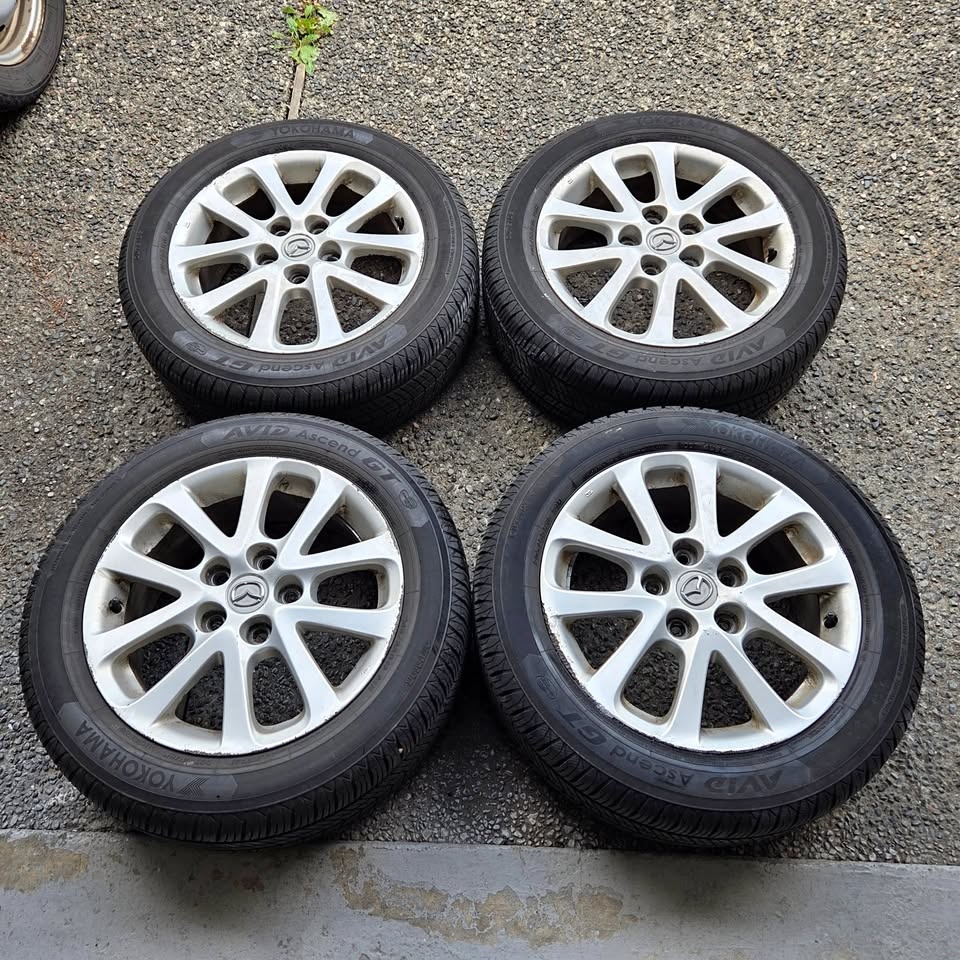 205/55R16 Yokohama Avid Ascend GT Tires on 16" Wheels