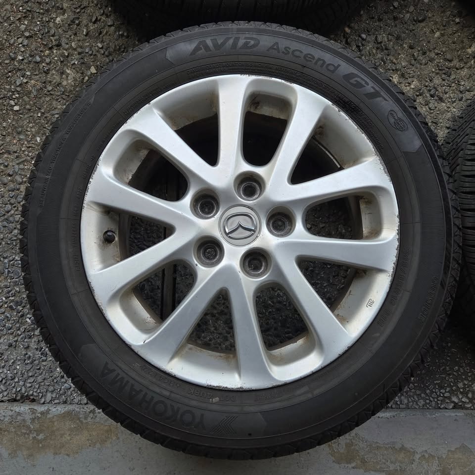 205/55R16 Yokohama Avid Ascend GT Tires on 16" Wheels - photo 4