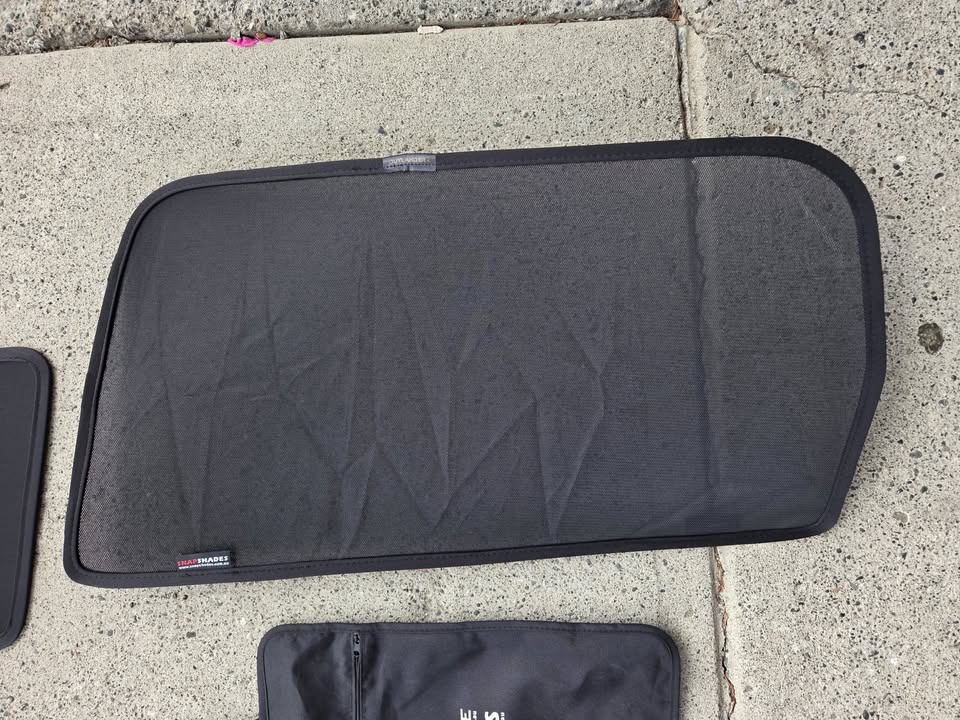 Mitsubishi Outlander 2022+ Window Shades x5 - photo 3