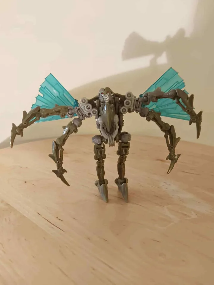 Transformers - Hunt for the Decepticons - Insecticon 🥕 thumbnail