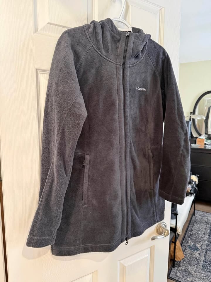 Columbia hooded full zip fleece jacket Black