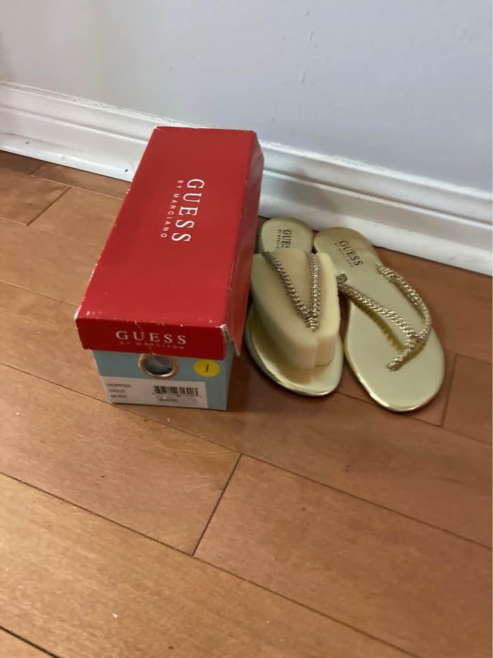 Women’s Slippers Size 5 - photo 2