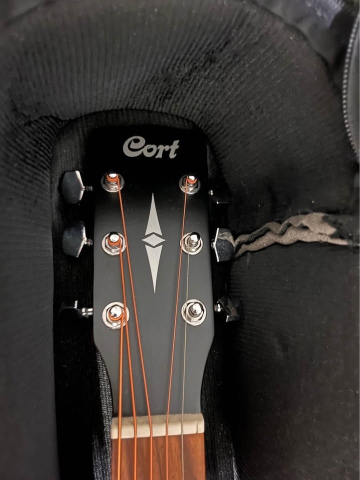 Used Cort AD810-OP Acoustic Guitar - photo 5