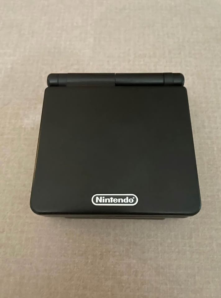 Nintendo GBA SP with NEW Battery & NEW Charger - photo 4