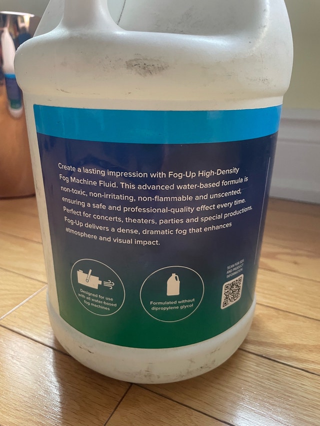 New - Fog-Up Fog Machine Fluid - high density - photo 3