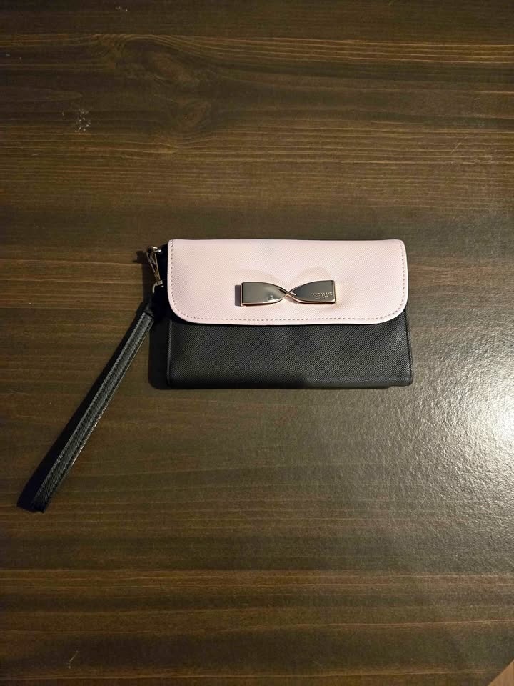 Women's handbag