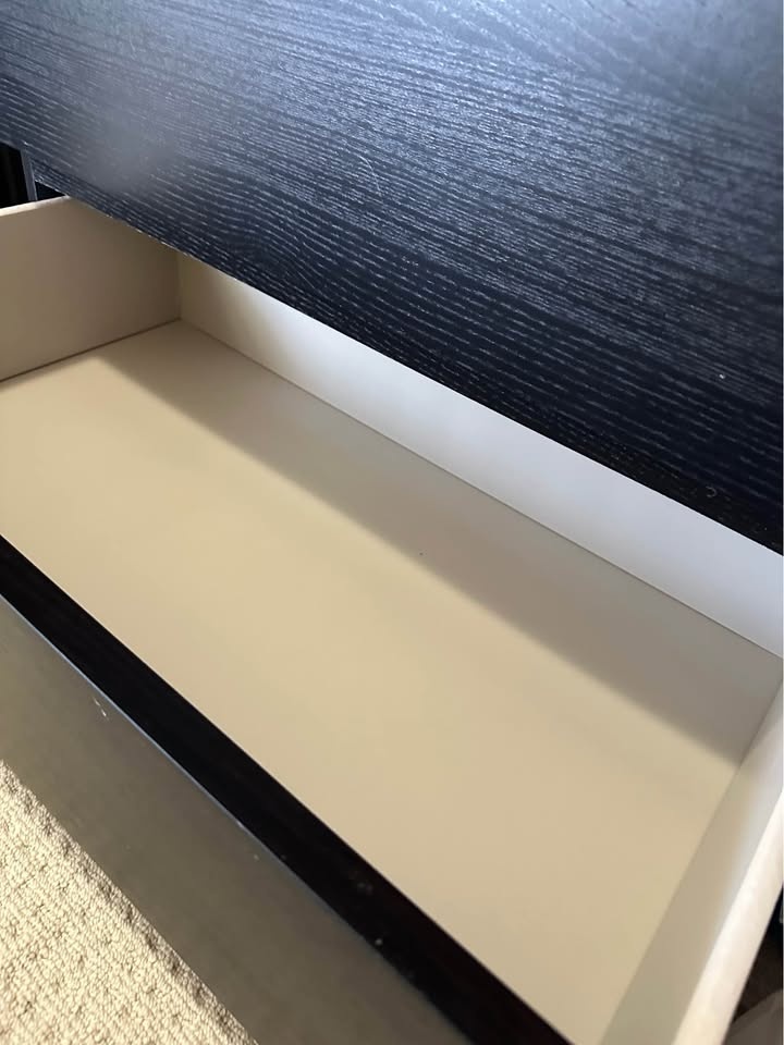 IKEA MALM 4-Drawer Dresser Black/Brown - Great Condition - photo 4