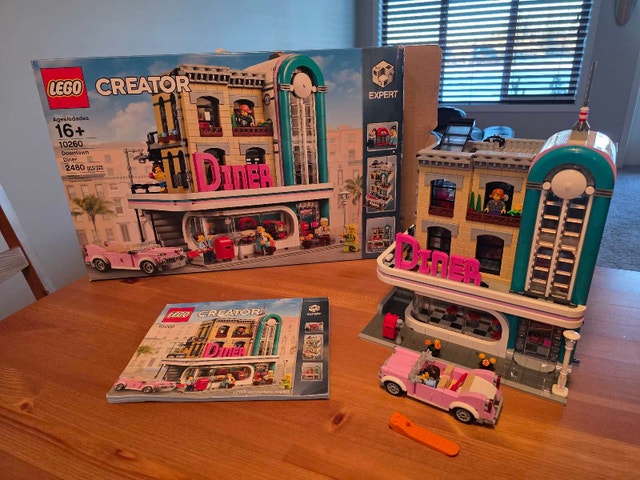 Lego Diner 10260 - photo 3