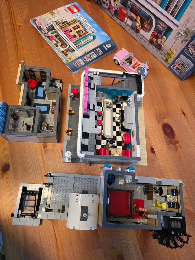 Lego Diner 10260 - photo 4