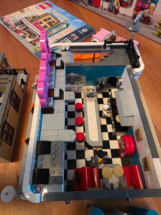Lego Diner 10260 - photo 5