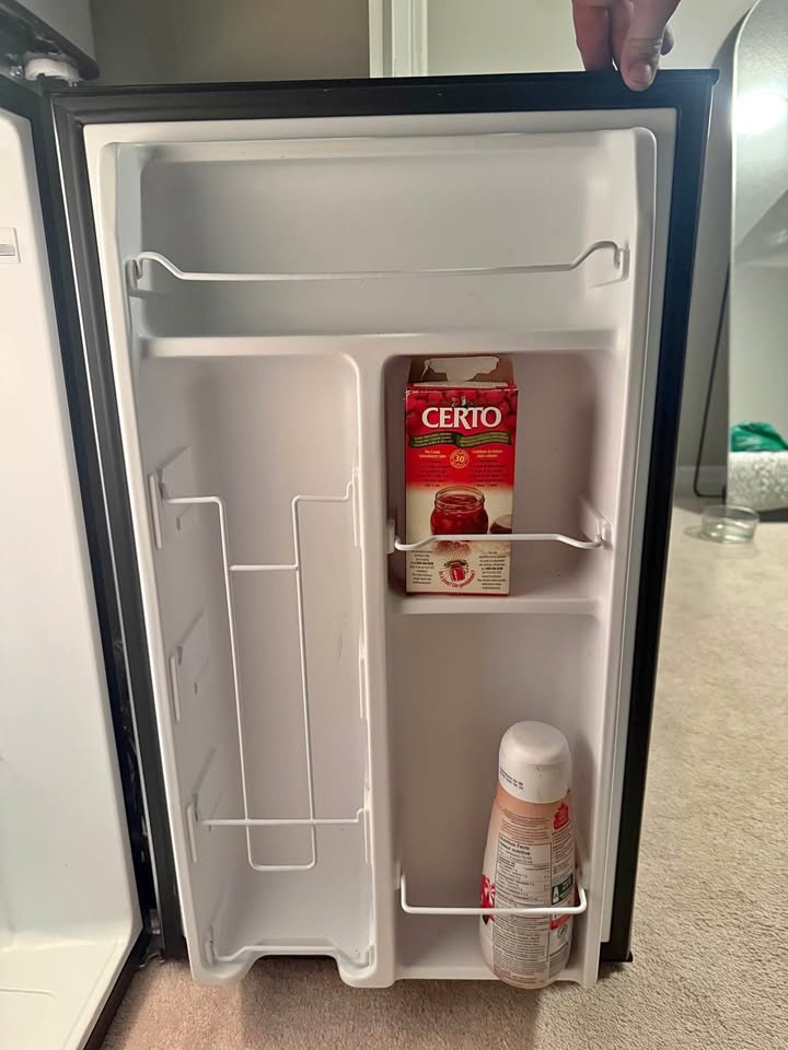 Medium Whirlpool fridge with freezer