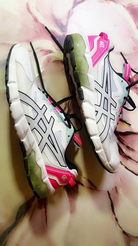 ASICS Gel Snickers - Black, Rose & White - US 10 / EU 42