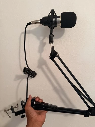 Microphone with Arms for Podcasting/Casting