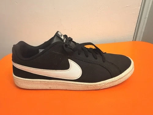 Nike Court Royale Men's Casual Sneaker Black/White, Size 10.5