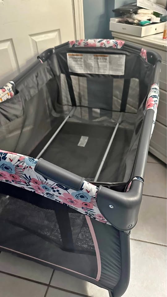 Baby trend Pack and Play