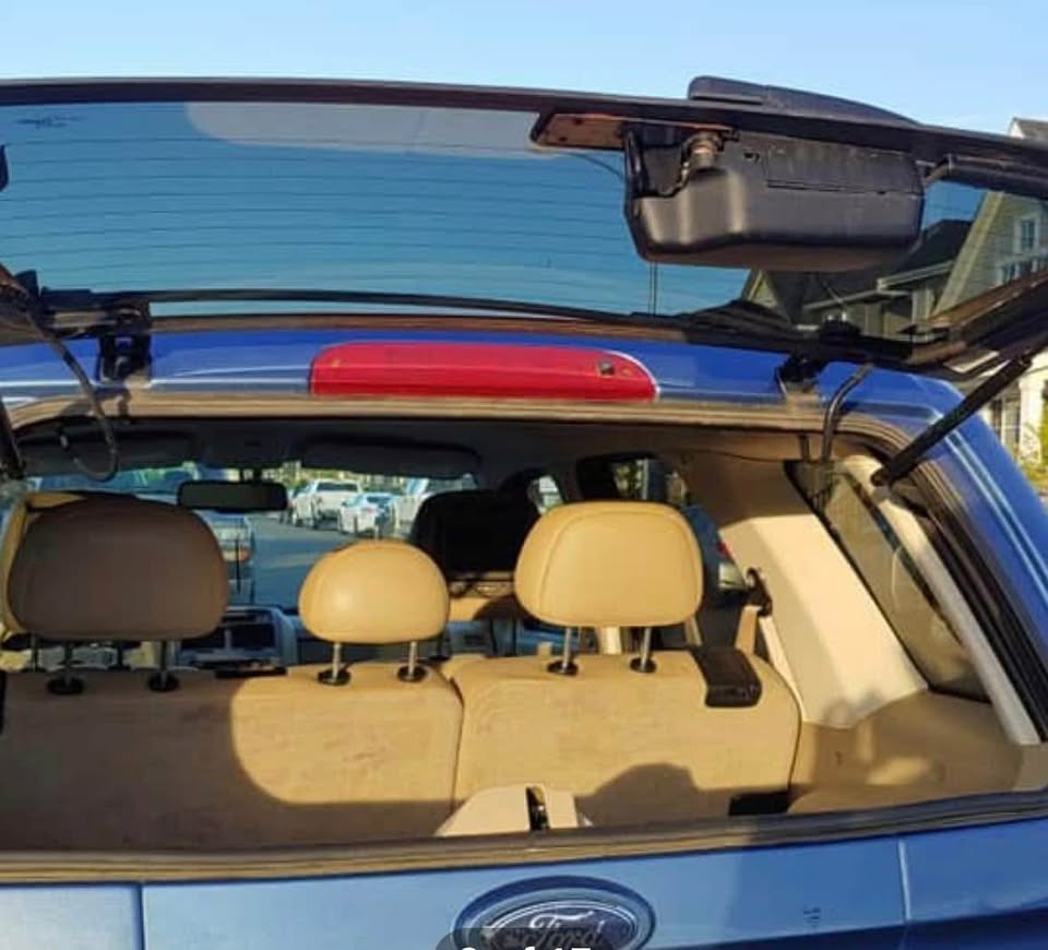 2009 Ford Escape Manual - photo 4