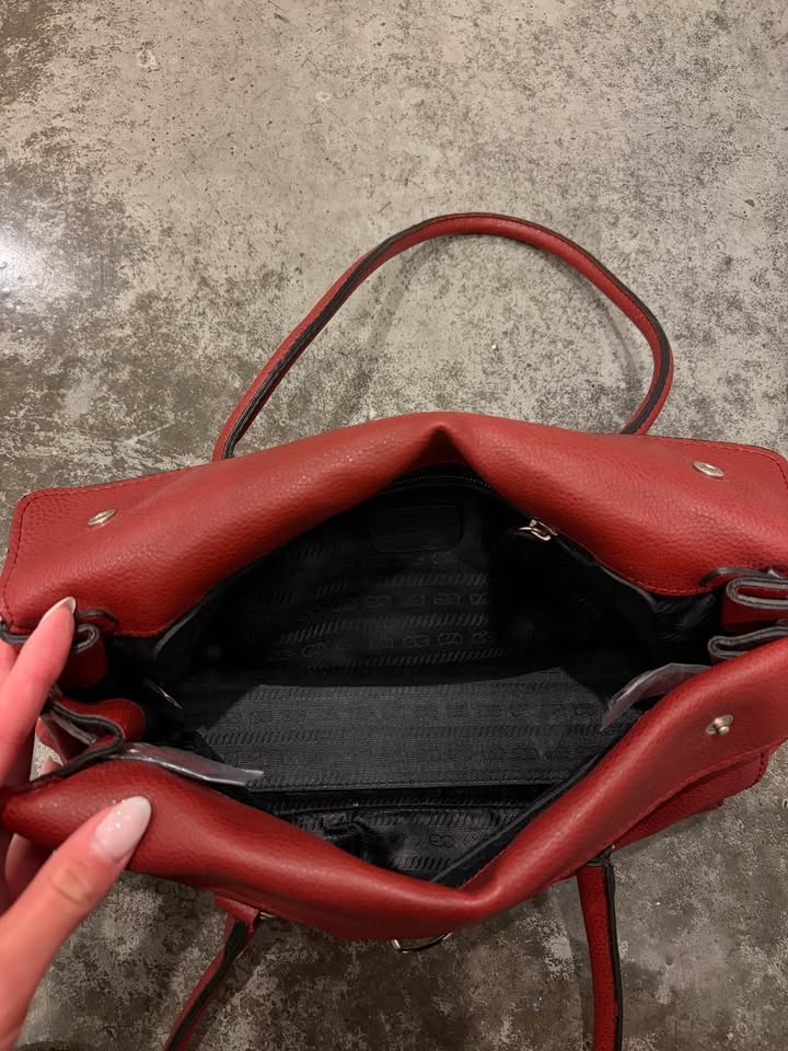 Perfect Red Shoulder Bag - photo 4