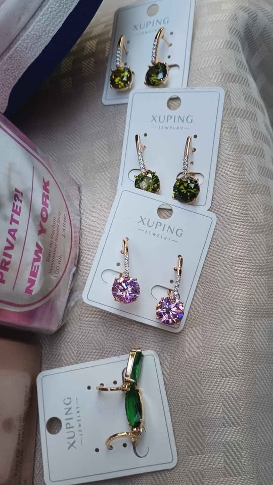 Various Xuping Earrings and Necklaces - photo 2
