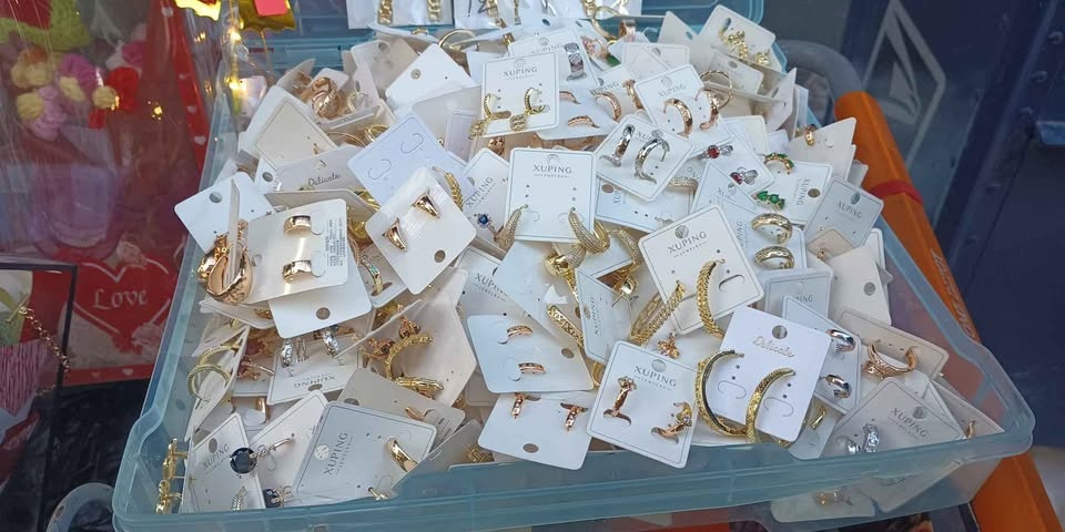 Various Xuping Earrings and Necklaces - photo 3