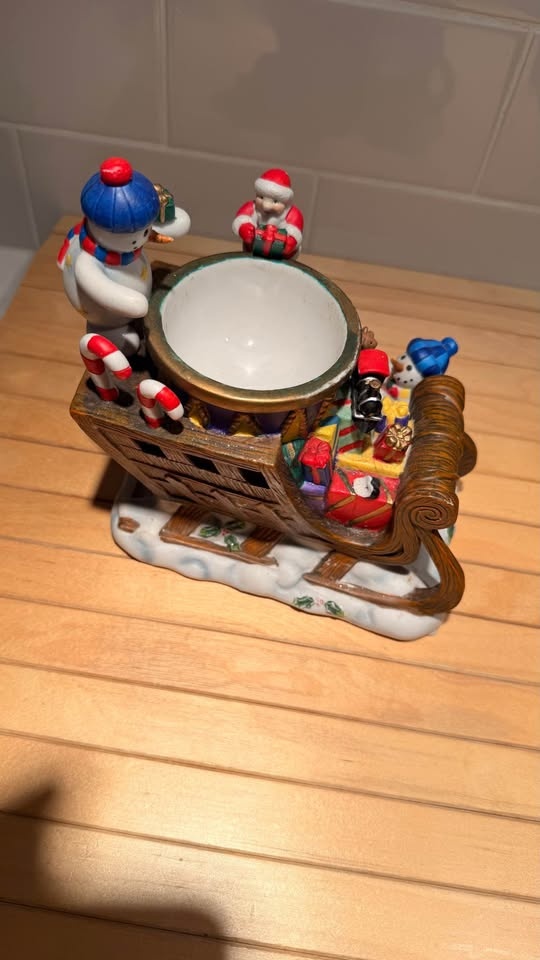 Partylite Holiday Sleigh Aroma Melts Warmer - photo 2