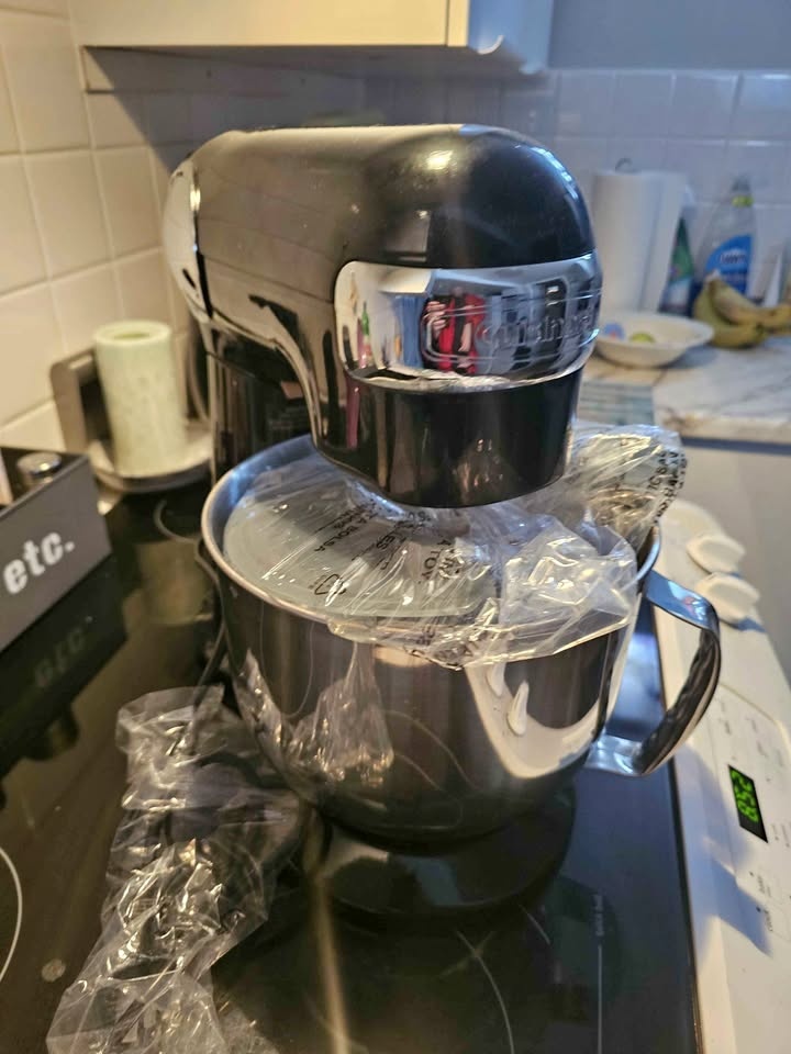 5.5 Quart Cuisinart Mixer
