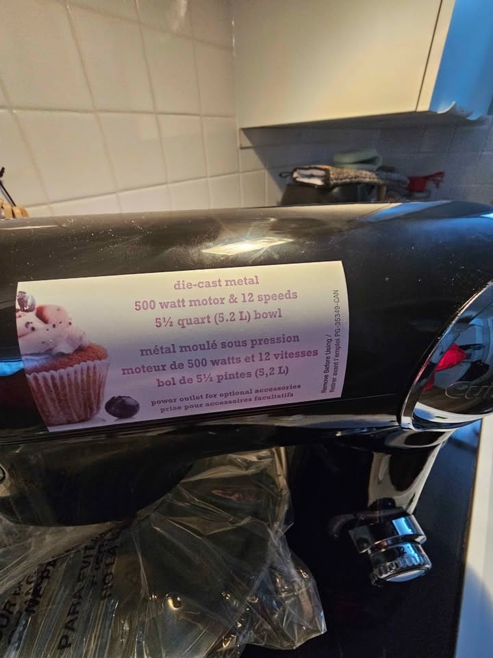5.5 Quart Cuisinart Mixer - photo 3