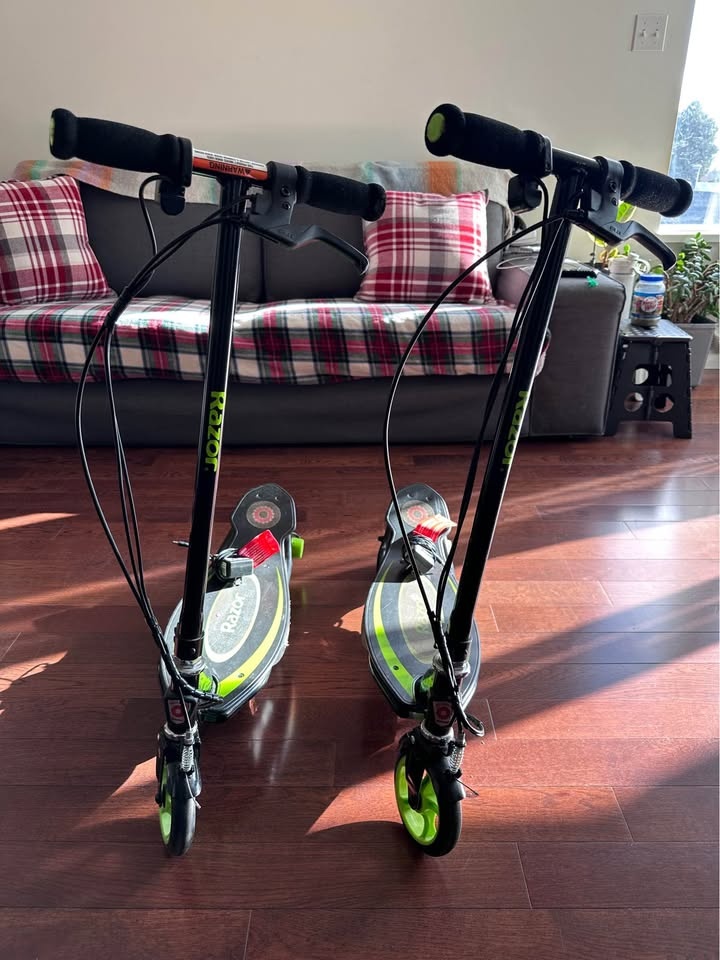 Razor Kids Electric Scooter - photo 2