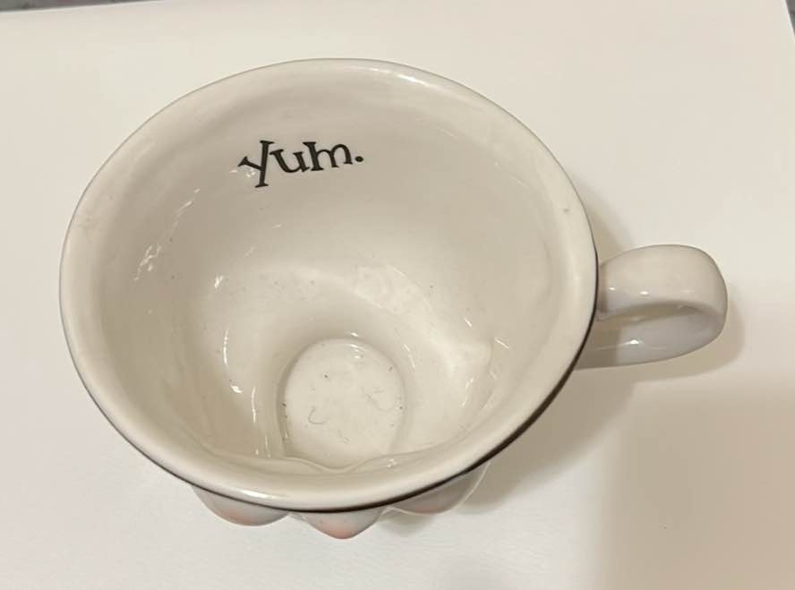 Vintage Baileys Irish Cream "Yum" Winking Face Teacup 🏆 - photo 2