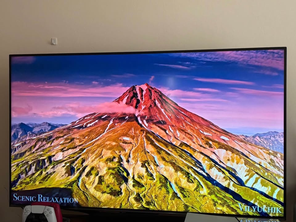 Hisense U7 55” NanoLED 4K Smart TV – Excellent Condition | 3 Yea - photo 5