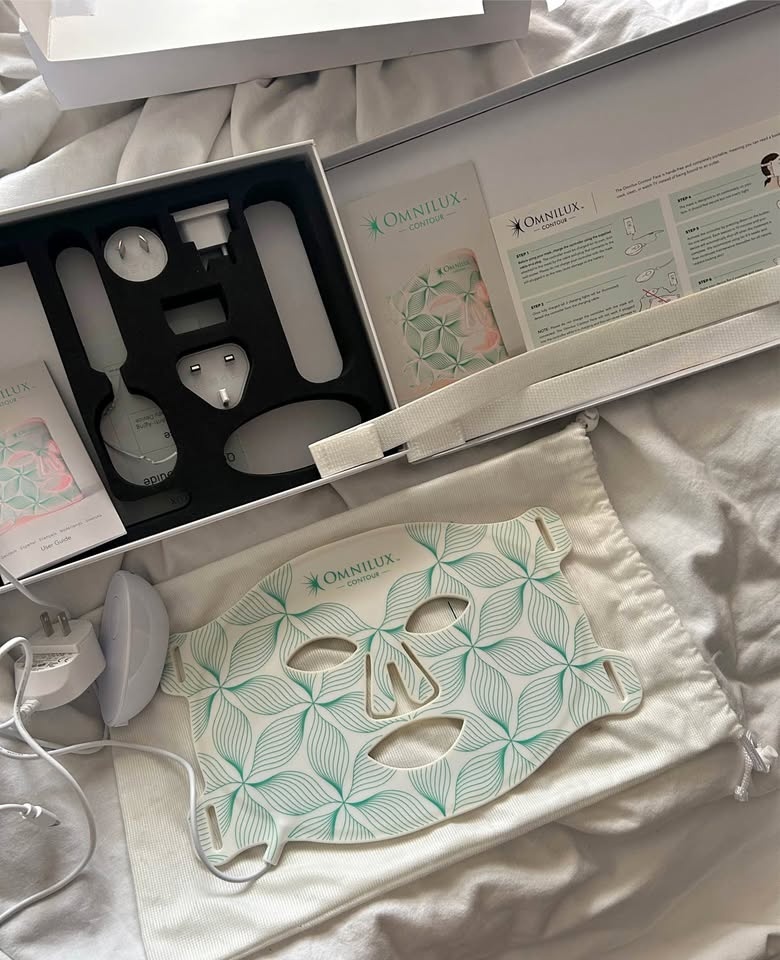 Omnilux Contour Face Red LED Mask FDA Approved