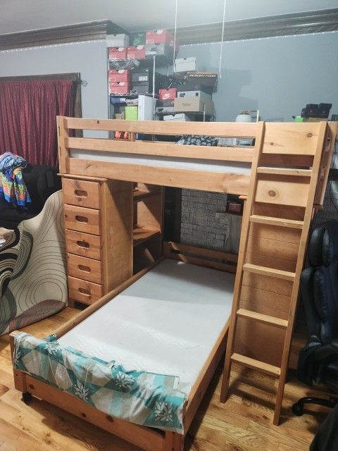 Bunk Trundle Bed