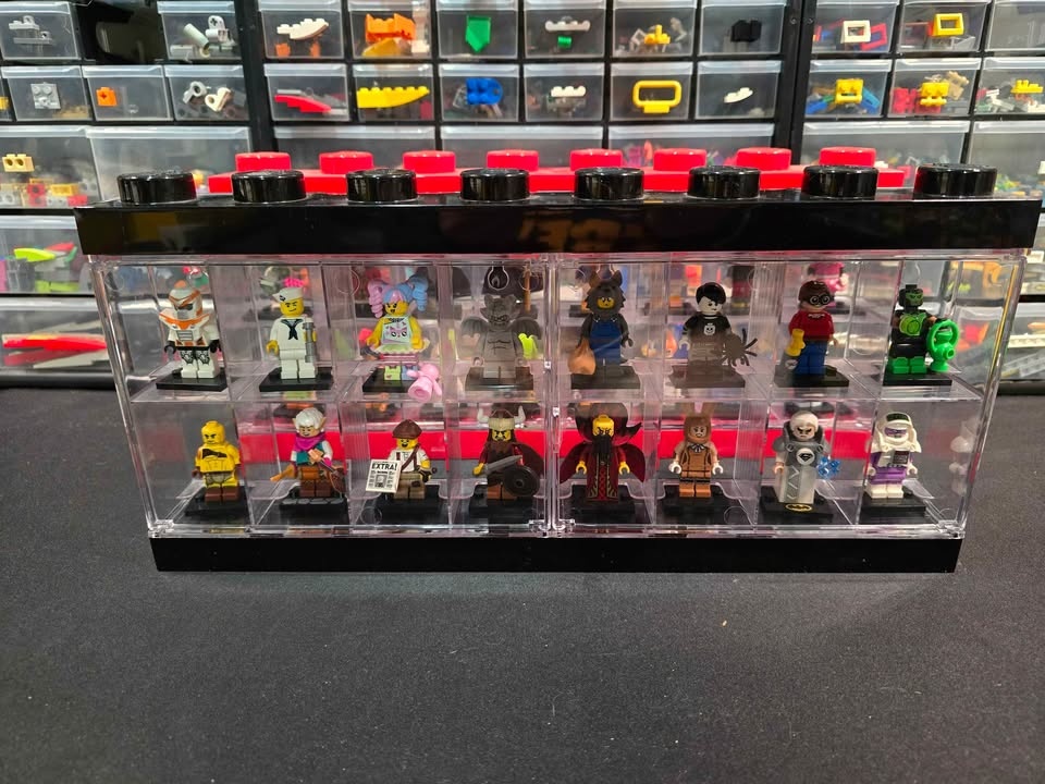 Lego Display Case (Just the Case) - photo 2