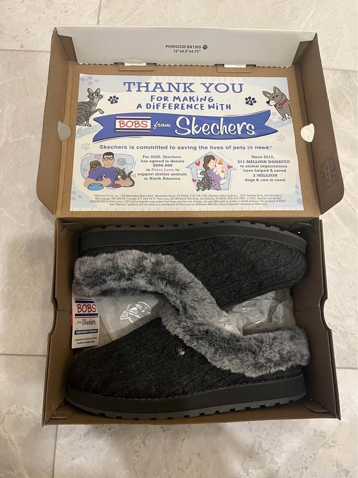 BOBS by Sketchers Cozy Slippers - Women's Size 9.5 Wide - photo 5