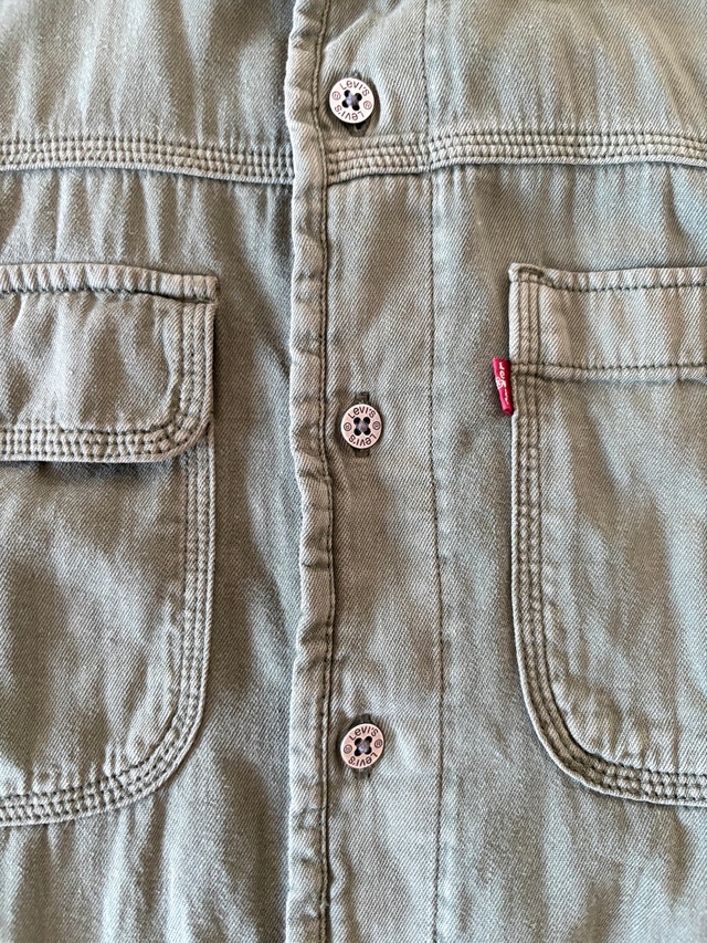 Levi’s Twill Work Shirt in Olive - photo 3