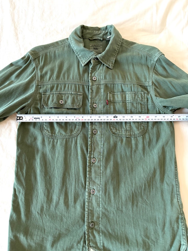 Levi’s Twill Work Shirt in Olive - photo 4