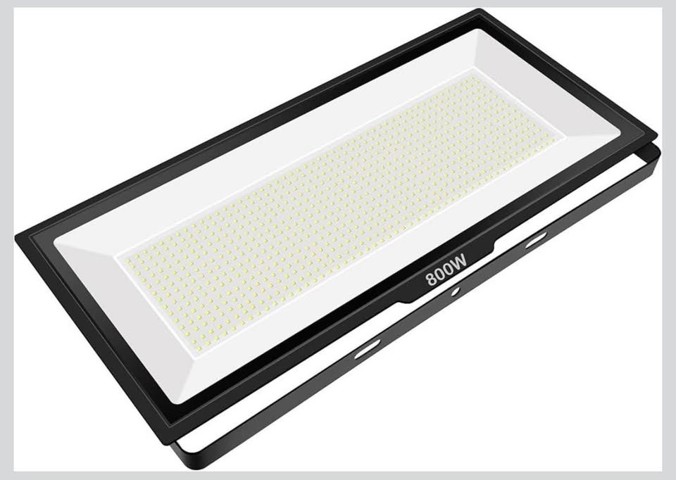 800w LED Flood Light - 3500W Equivalent, Waterproof - photo 2