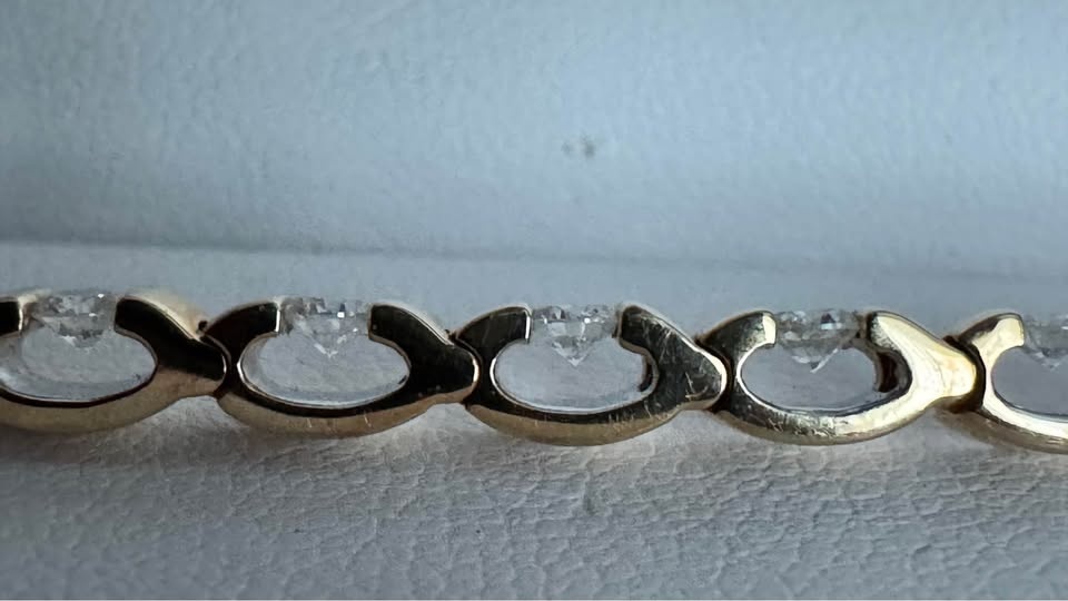 14K Yellow Gold Diamond Tennis Bracelet – Appraised $6,800 - photo 4